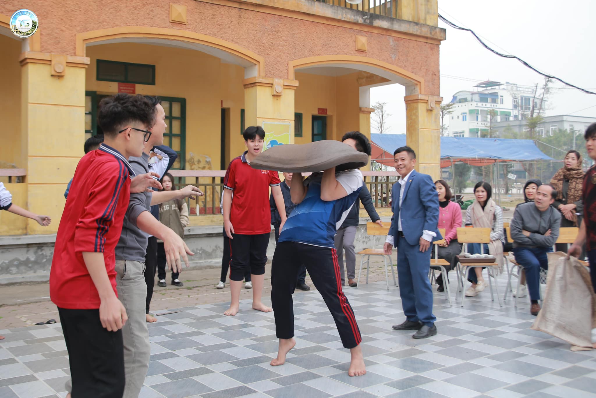 HOẠT ĐỘNG THỰC HÀNH - TRẢI NGHIỆM GIÁO DỤC ĐỊA PHƯƠNG